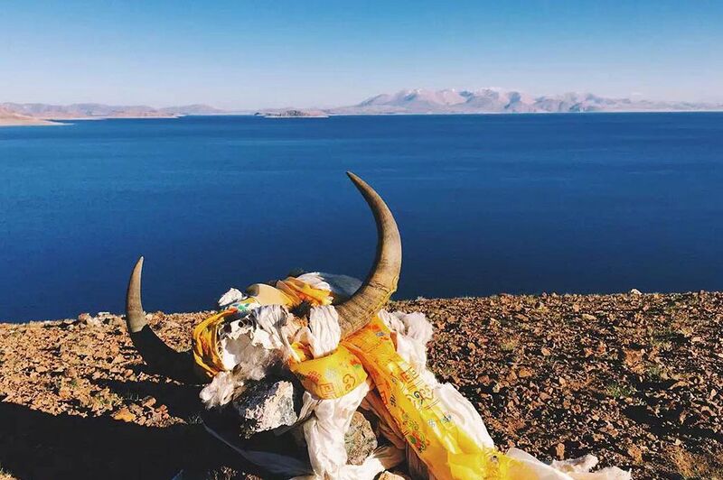 File:Rakshas Tal-lake-view www.kailash-yatra.org.jpg