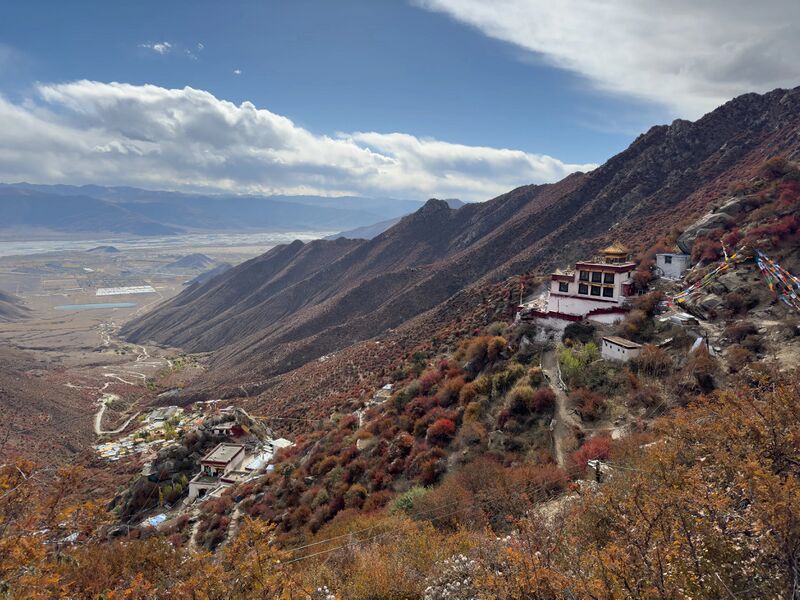 File:Samye Chimpu Nekhor.jpg